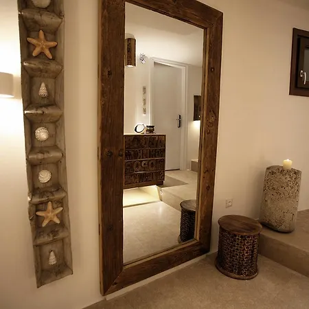 מלון Anagram (adults Only)