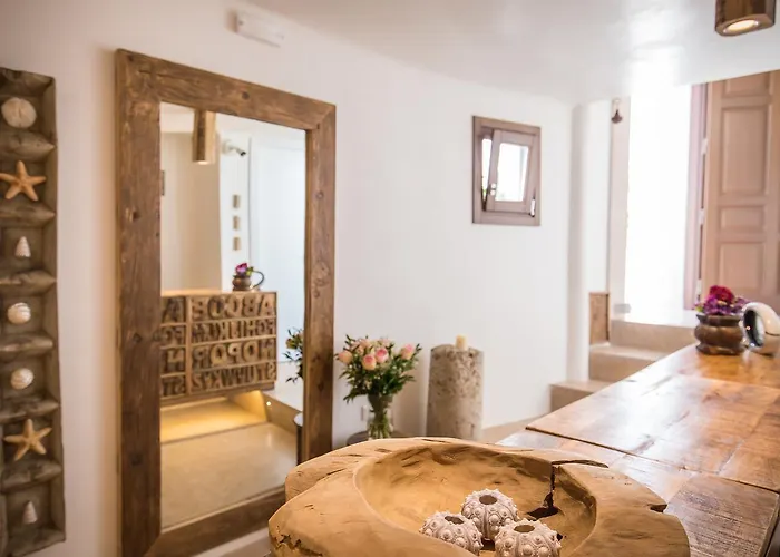 Anagram (adults Only) 2* Mykonos Town